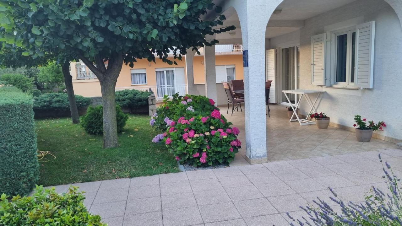 Apartment Nina Novi Vinodolski Exterior foto