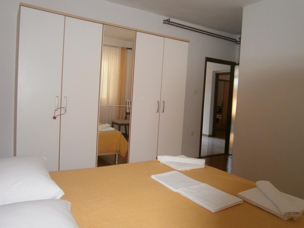 Apartment Nina Novi Vinodolski Exterior foto
