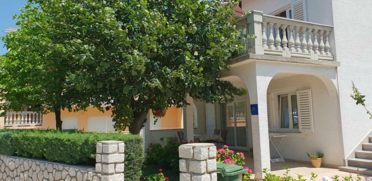 Apartment Nina Novi Vinodolski Exterior foto